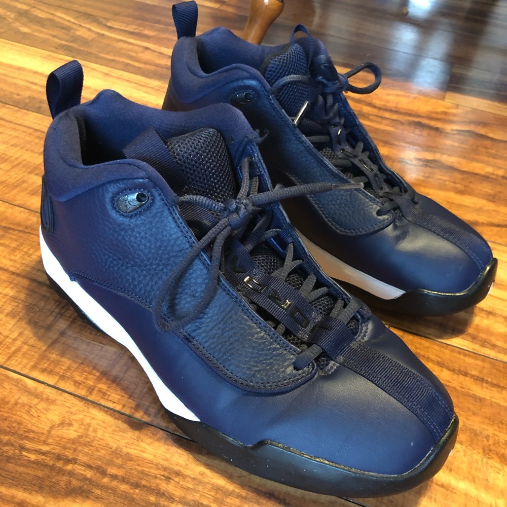 JORDAN JUMPMAN PRO QUICK retro re-release of the 1998 Team Jordan model. Size 10